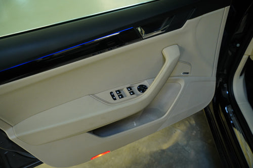 Škoda Superb 2.0 TDI 140 kW DSG L&K – foto 12