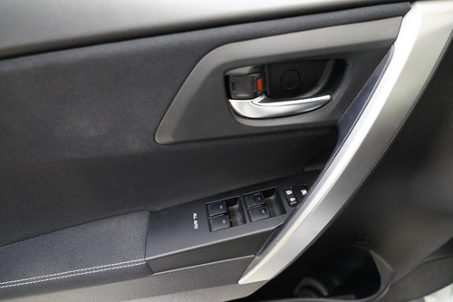 Toyota Auris 1.6i 97 kW Valvematic – foto 12