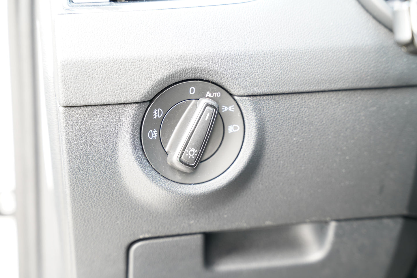 Škoda Octavia Combi 1.0 TSI 85 kW AmbTour