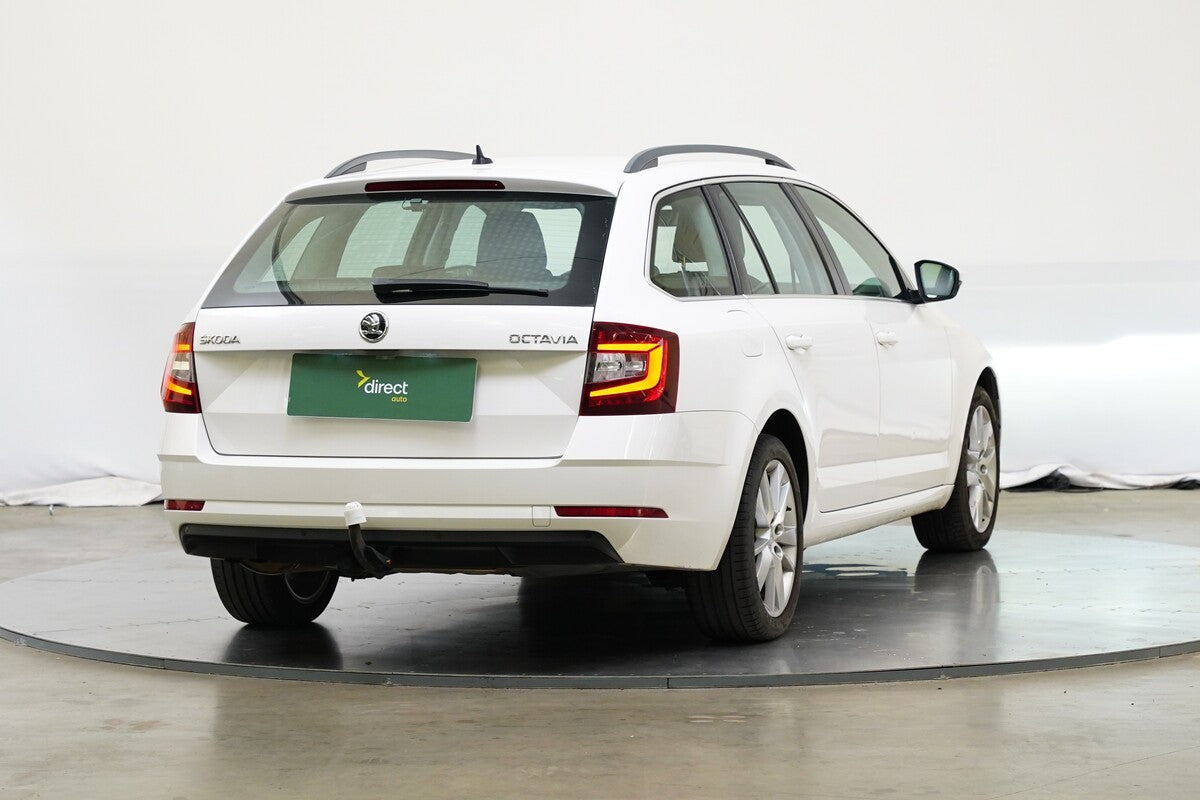 Škoda Octavia 2.0 TDI 110 kW Style – foto 2