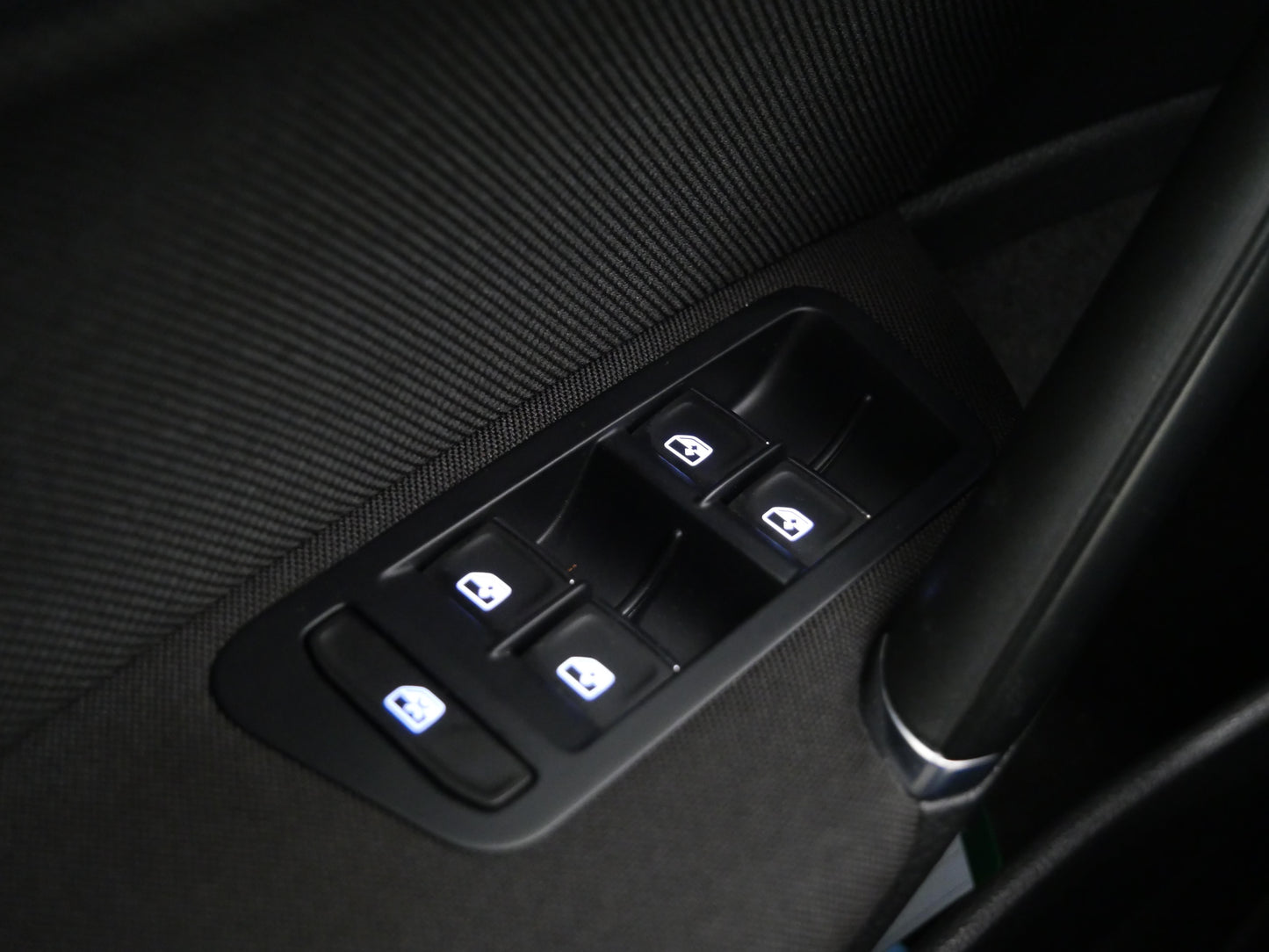 Volkswagen Golf 2.0 TSI 162 kW GTI