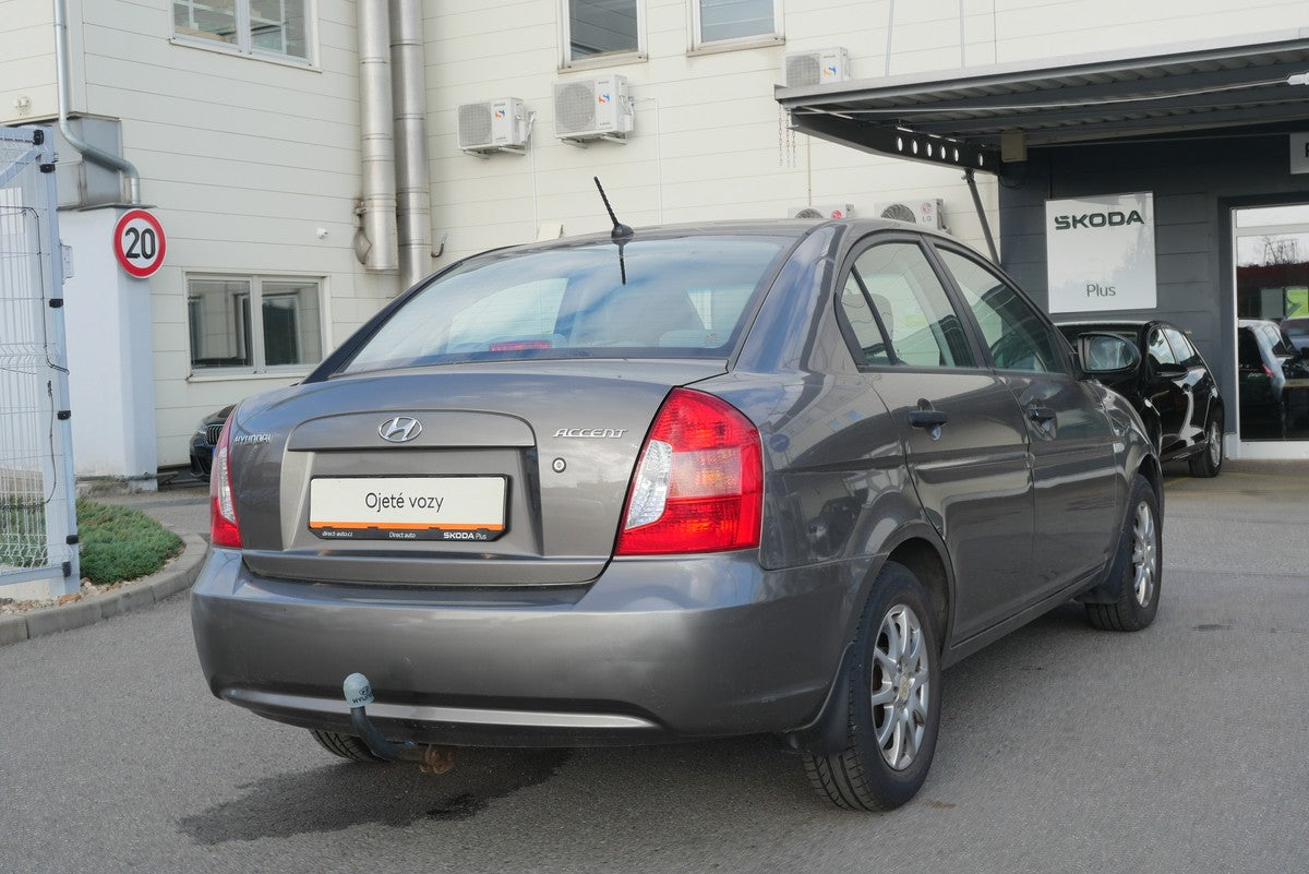 Hyundai Accent 1.4 16V 71 kW