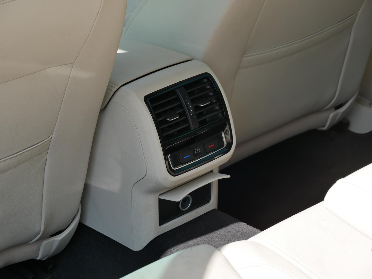 Volkswagen Passat 2.0 TDI 140 kW Highline