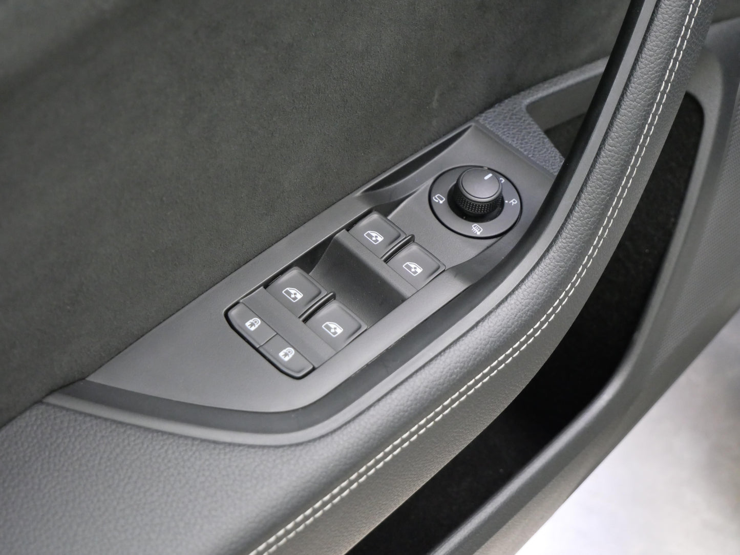 Škoda Superb 1.5 TSI 110 kW DSG SportLine