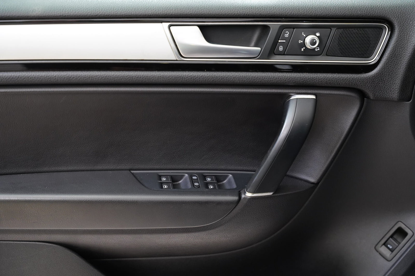 Volkswagen Touareg 3.0 TDI 193 kW 4x4 – foto 12