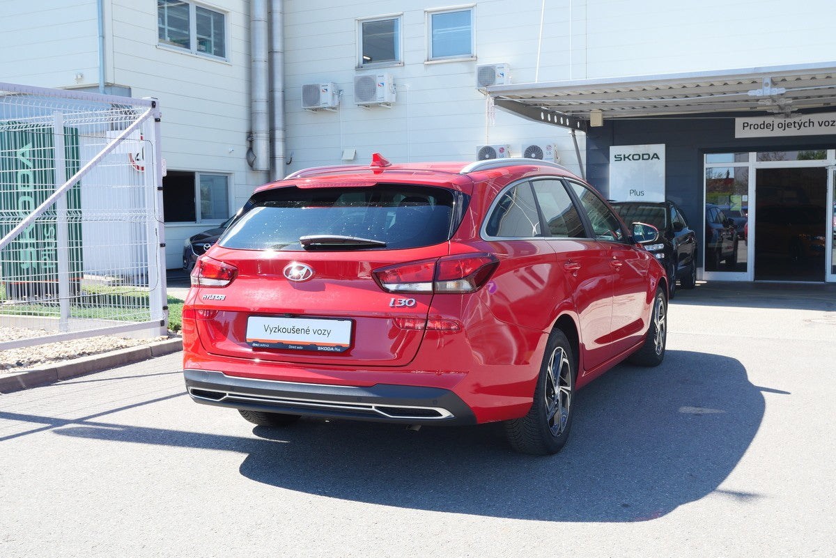 Hyundai i30 1.0 T-GDi 88kW