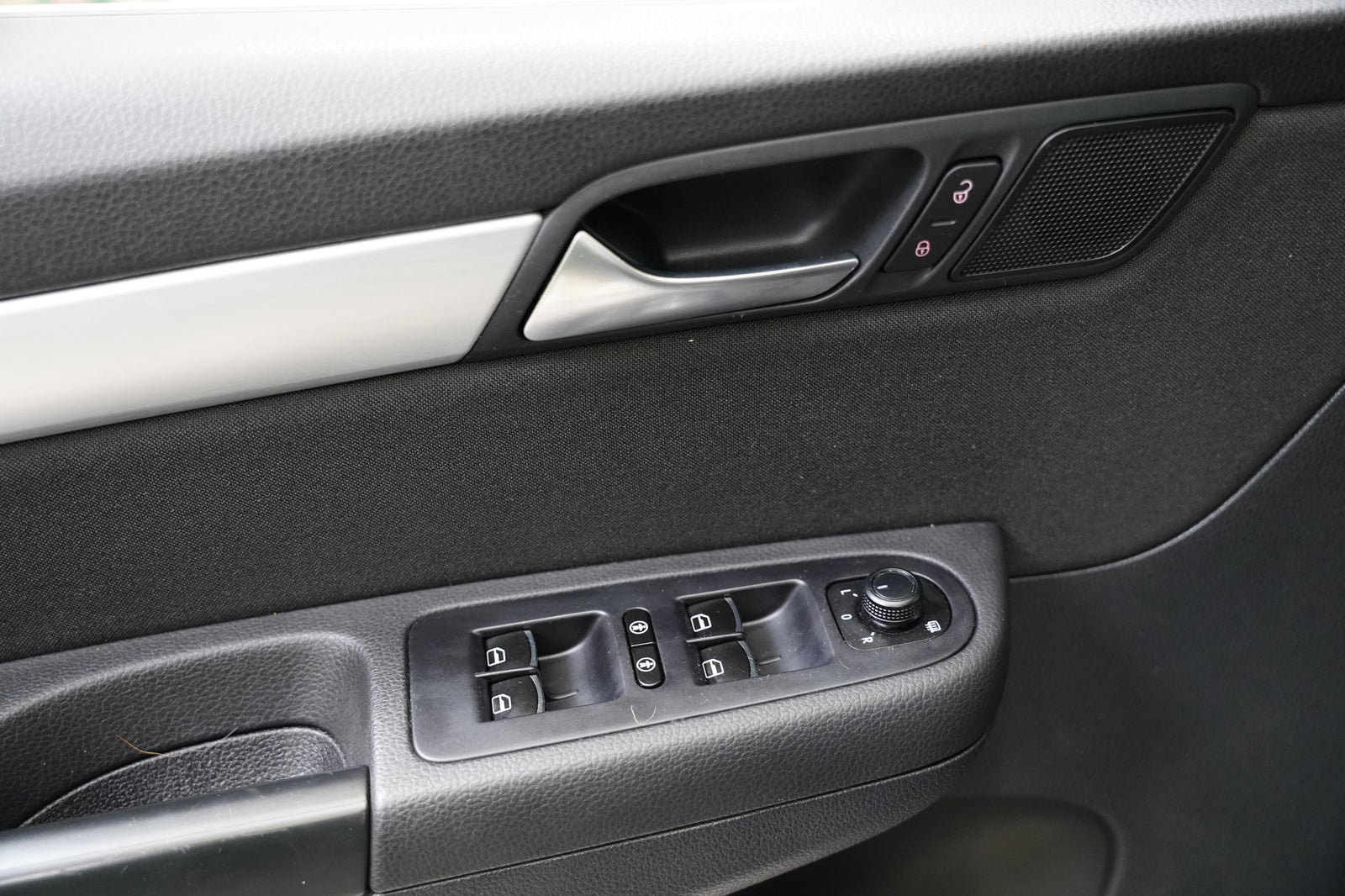 Volkswagen Sharan 2.0 TDI 135 kW DSG Comfortline – foto 12