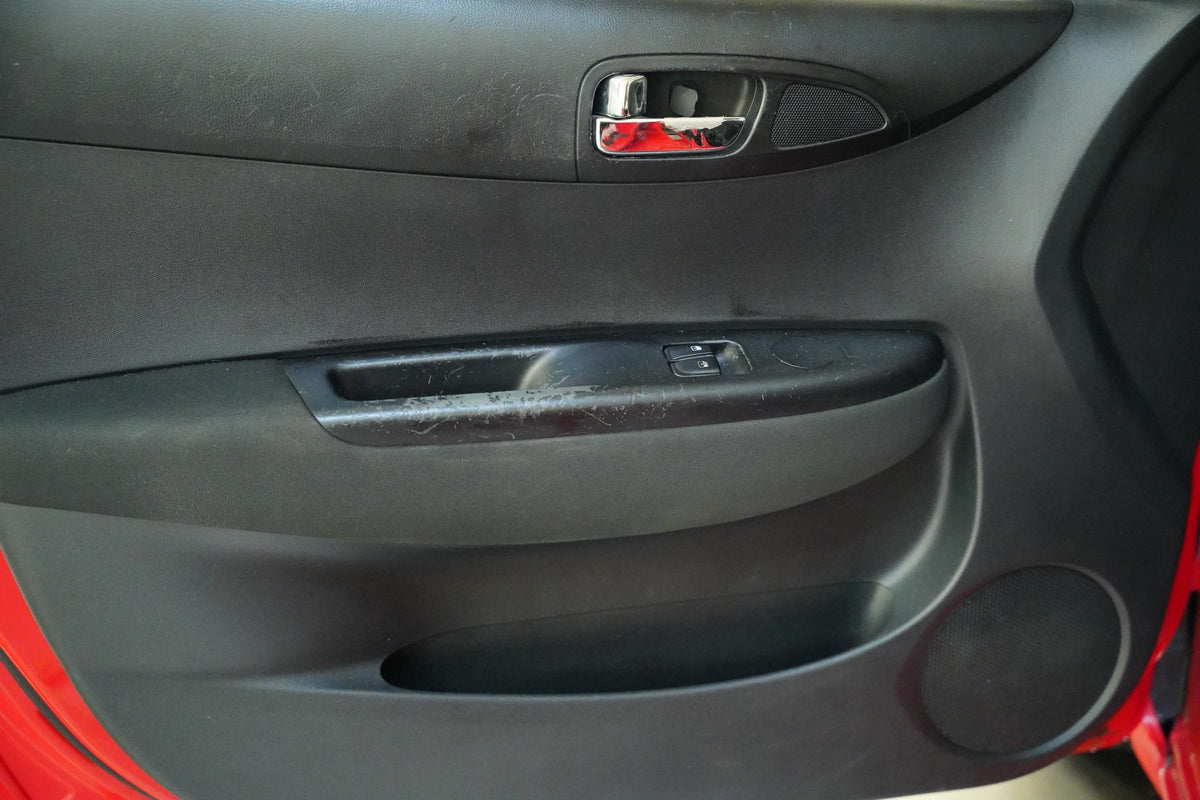 Hyundai i20 1.3 63 kW – foto 12