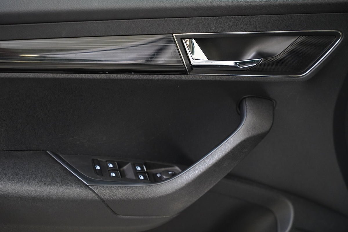 Škoda Karoq 2.0 TDI 110 kW DSG 4x4 Style – foto 12