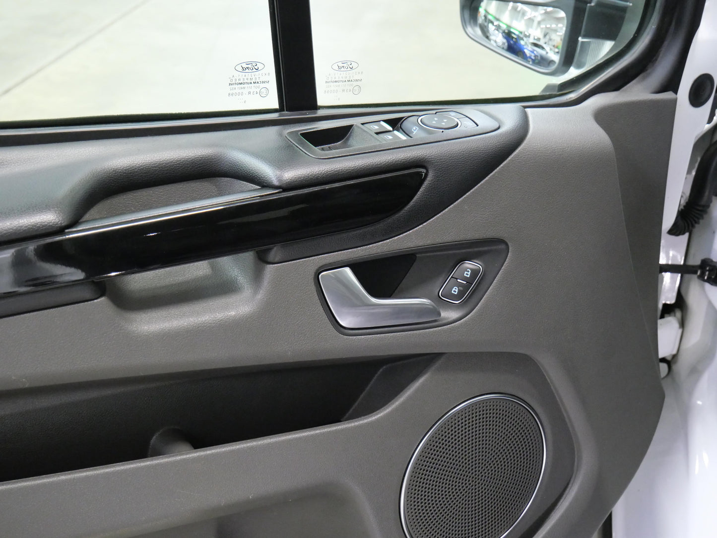 Ford Tourneo Custom 2.0 TDCI 136 kW Titanium X