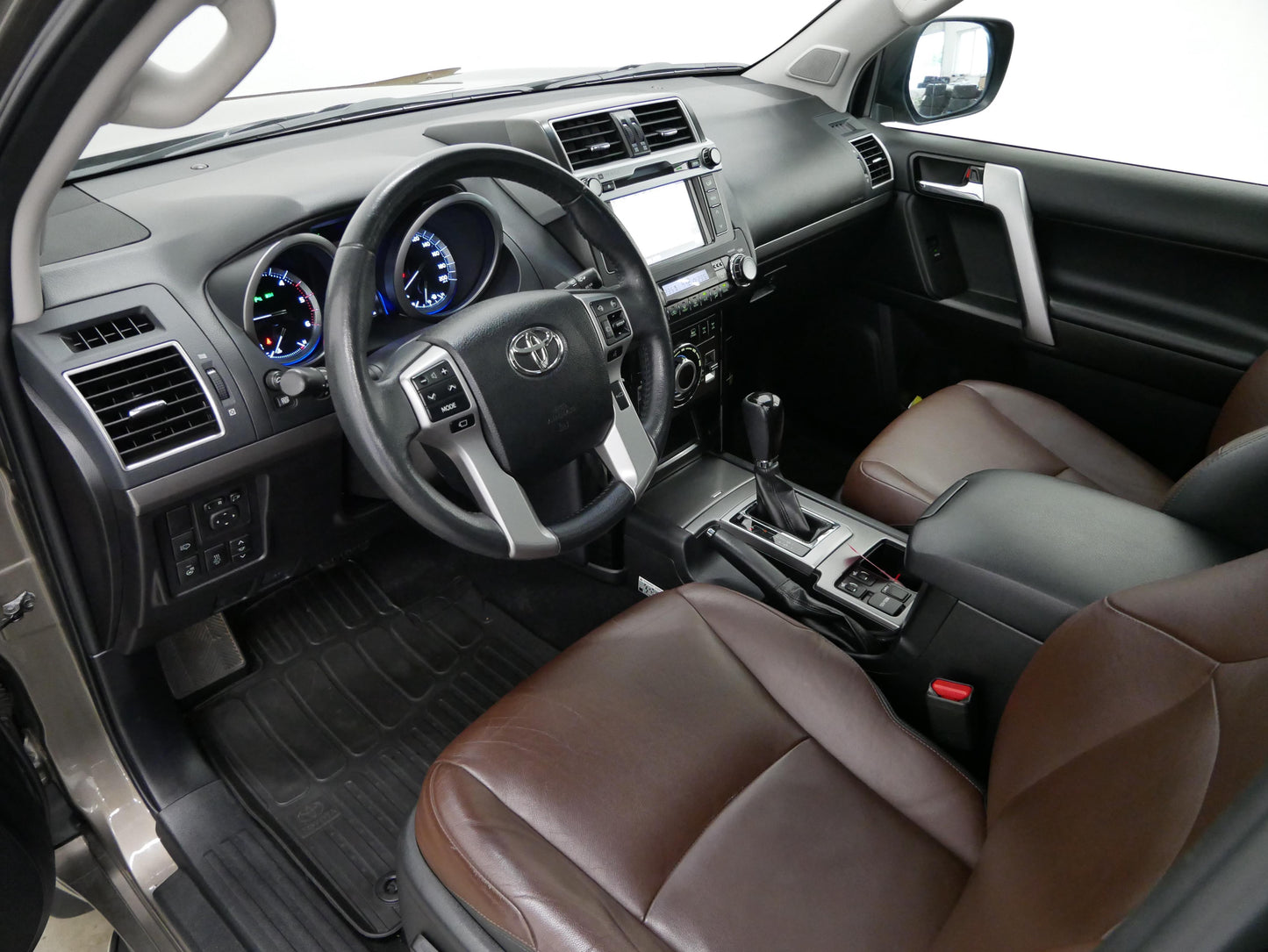 Toyota Land Cruiser 150 2.8 D-4D 130kW Executive
