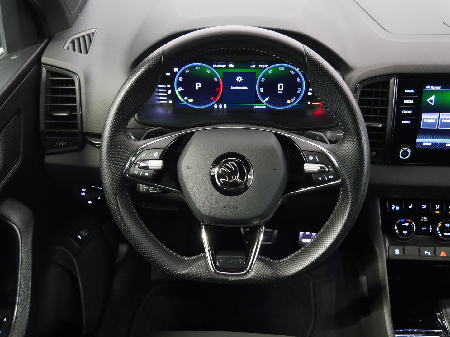 Škoda Karoq 1.5 TSI 110 kW SportLine