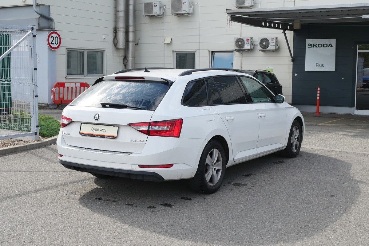 Škoda Superb 2.0 TDI 110 kW DSG