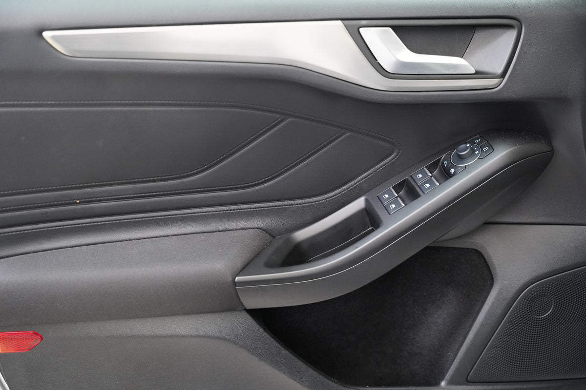 Ford Focus 1.0 EcoBoost 114 kW Titanium – foto 12