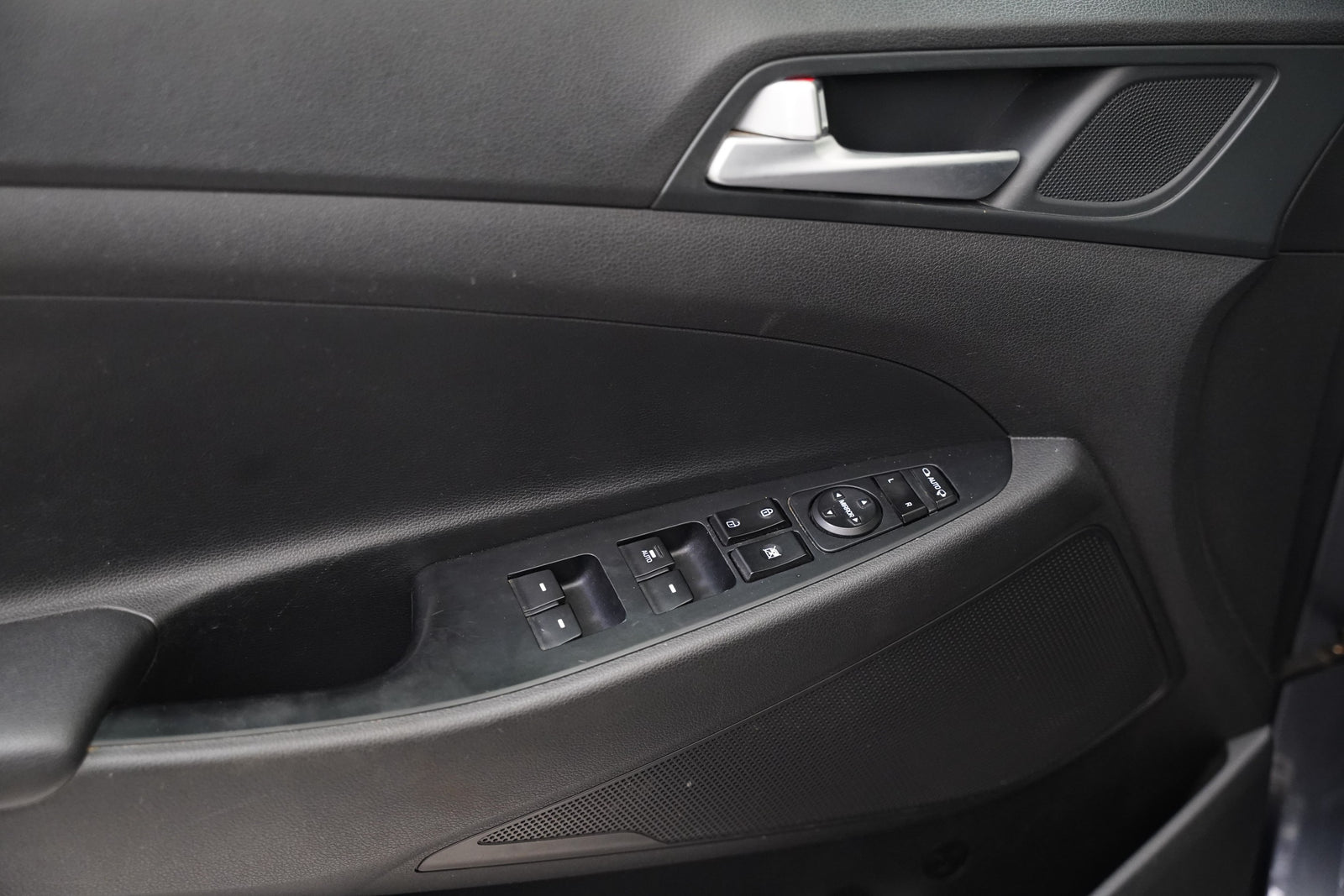Hyundai Tucson 1.6 TGDI 130 kW 4WD Trend – foto 12