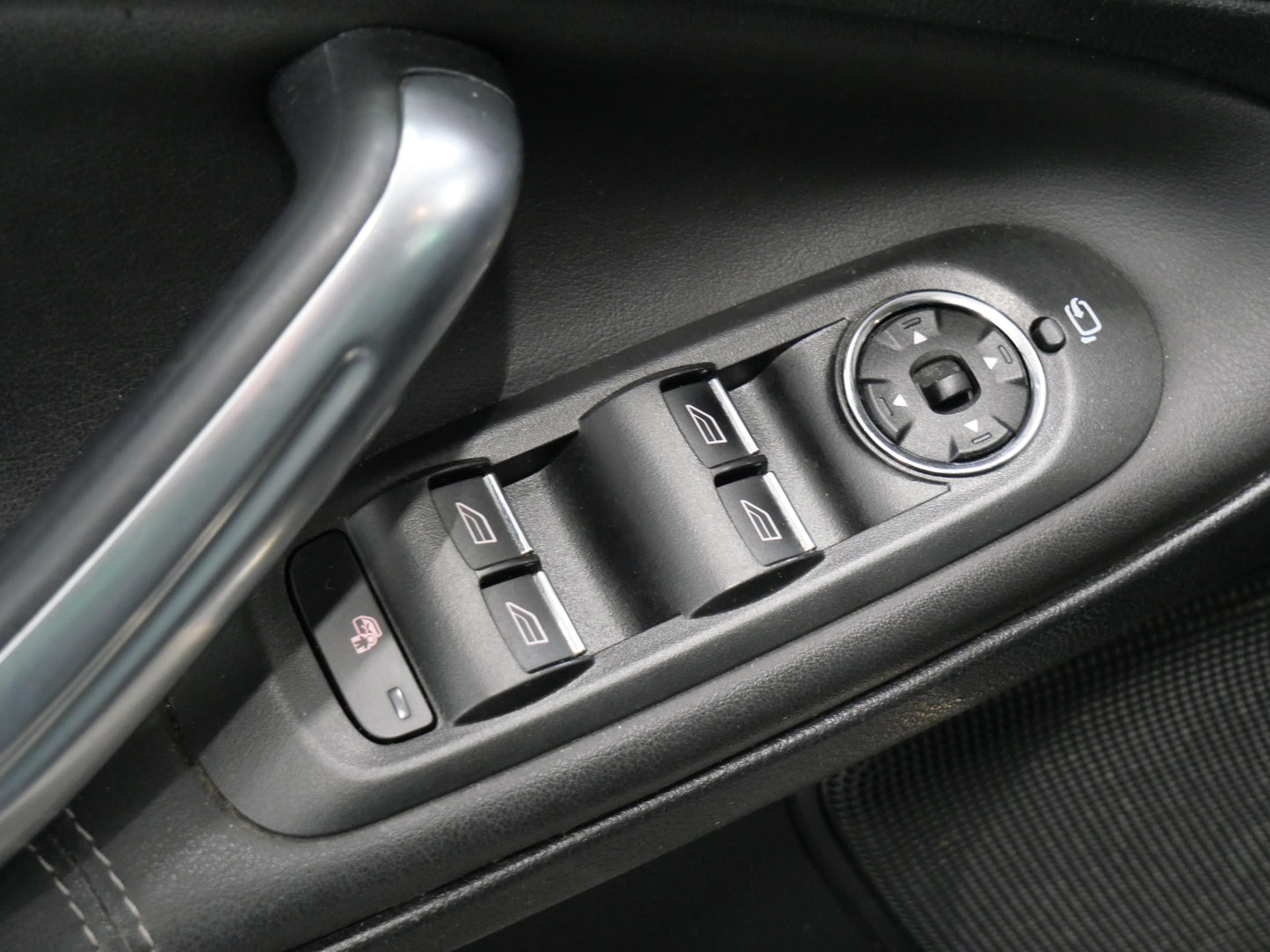 Ford Galaxy 2.0 TDCI 100 kW Titanium