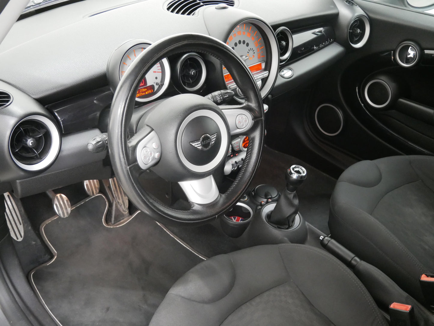 Mini Cooper S 1.6i 128 kW