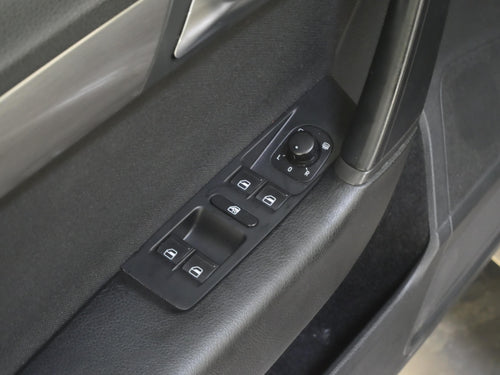 Volkswagen Passat 2.0 TDI 103 kW Comfortline – foto 13