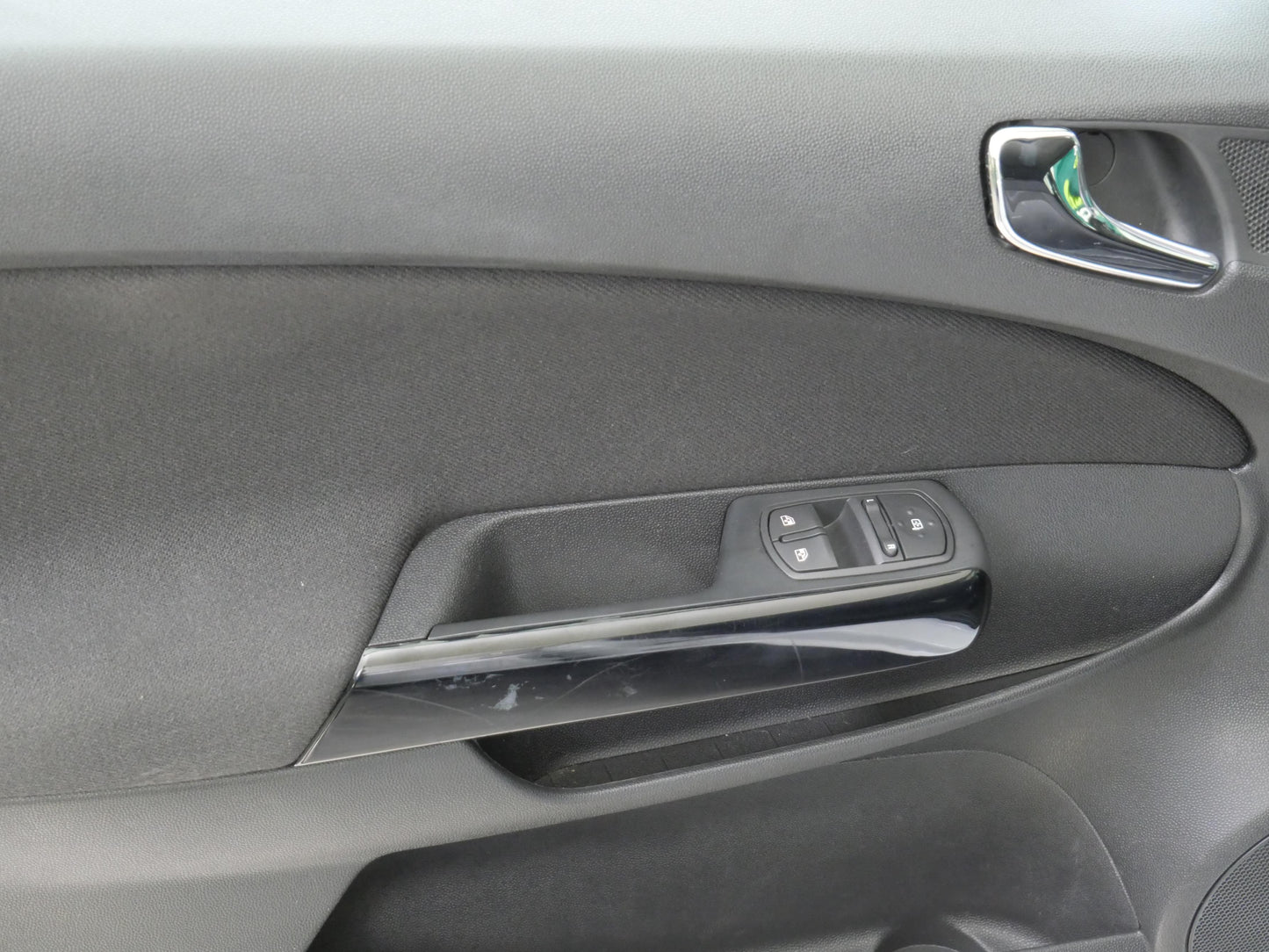 Opel Corsa 1.2i 63 kW Easytronic