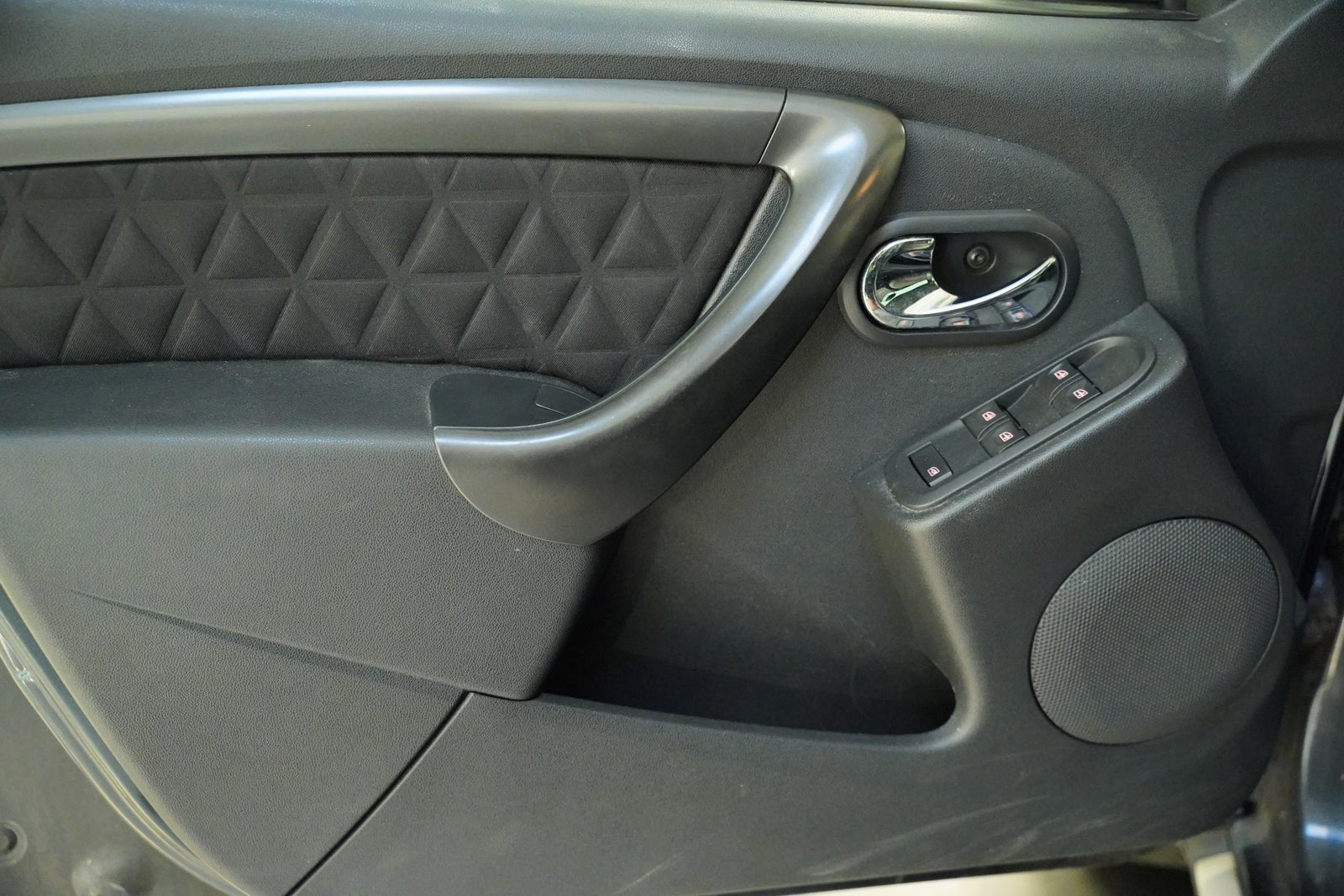 Dacia Duster 1.6 SCe 84 kW Prestige 4x2 – foto 12
