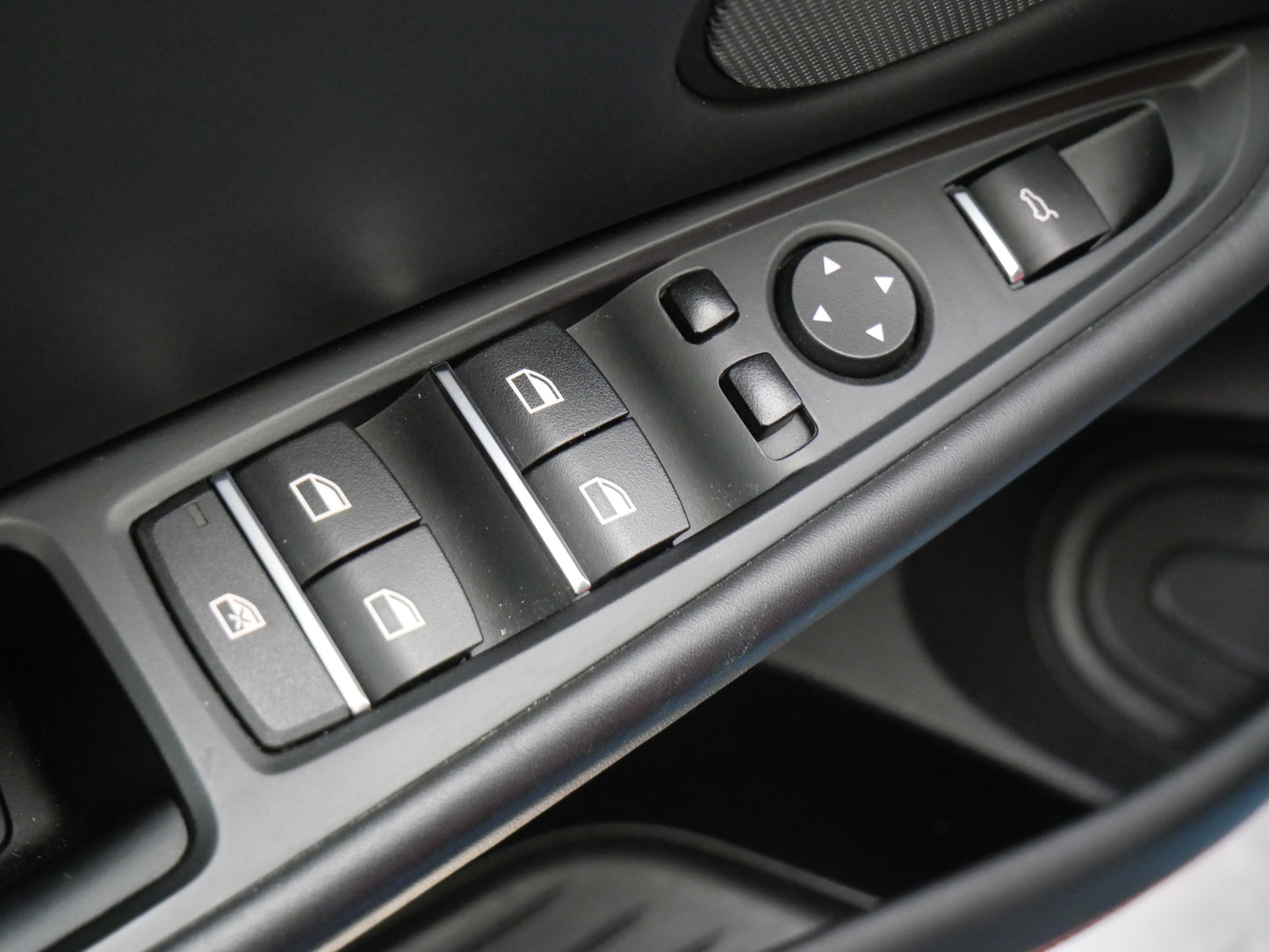 BMW X6 M 4.4 V8 TwinTurbo 423 kW