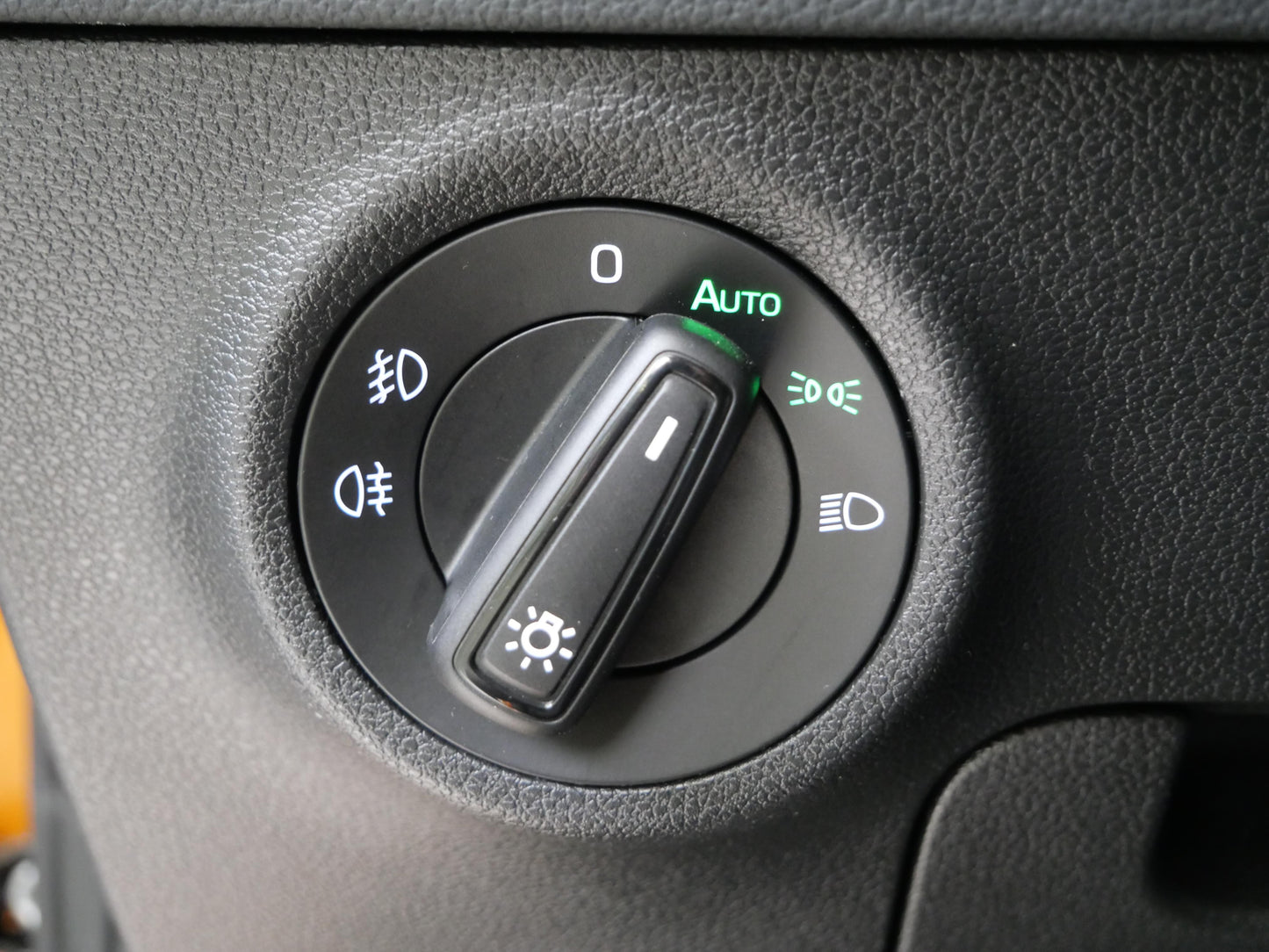 Škoda Karoq 1.5 TSI 110 kW Ambition