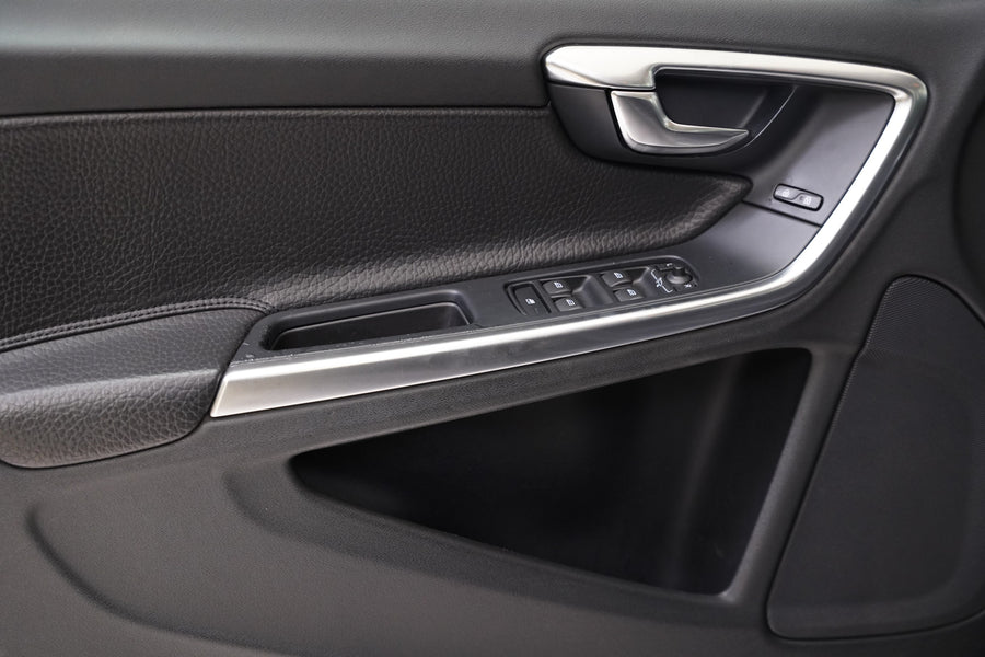 Volvo S60 2.4 D5 151 kW – foto 12