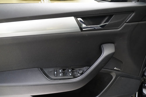 Škoda Superb 2.0 TDI 110kW Ambition – foto 12