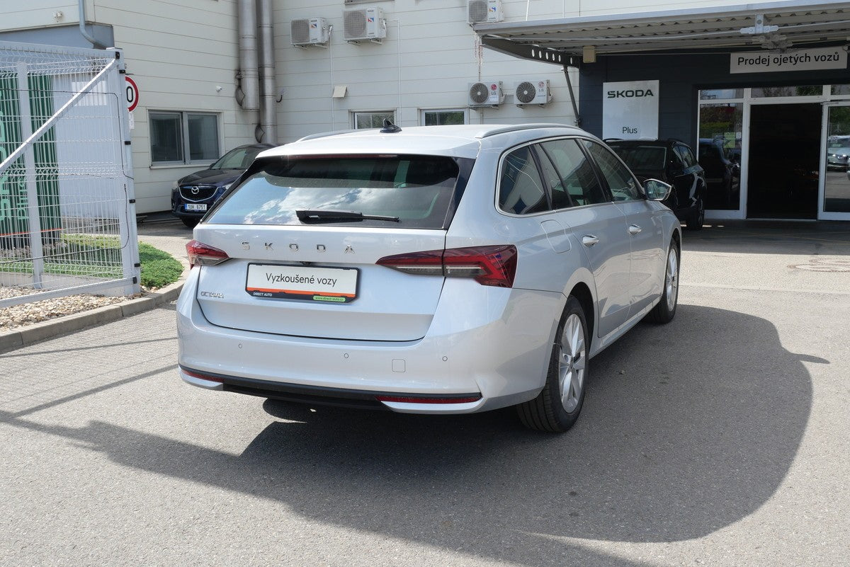 Škoda Octavia 2.0 TDI 110kW DSG SE Combi