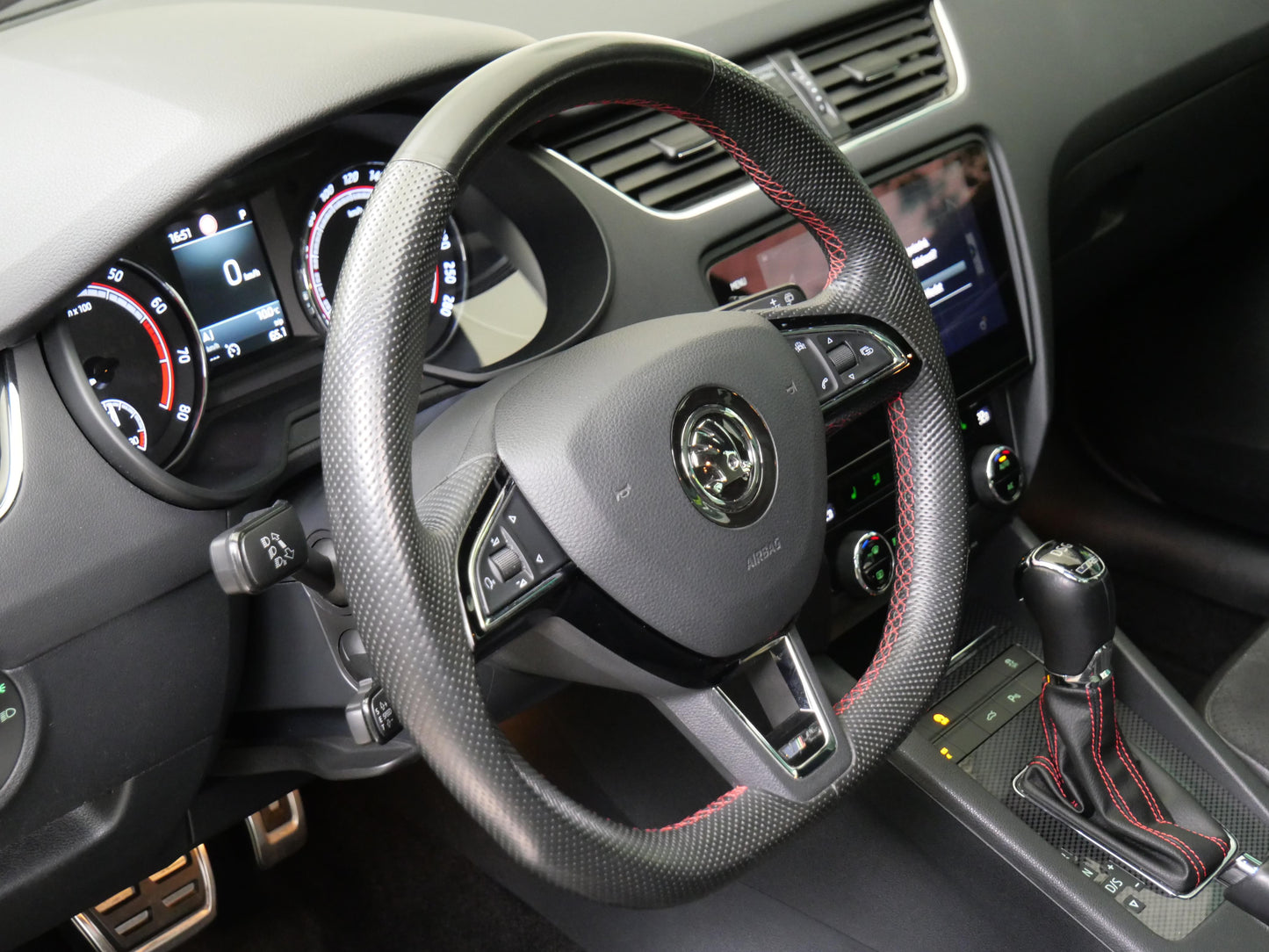 ŠKODA Octavia 2.0 TSI 169 kW RS