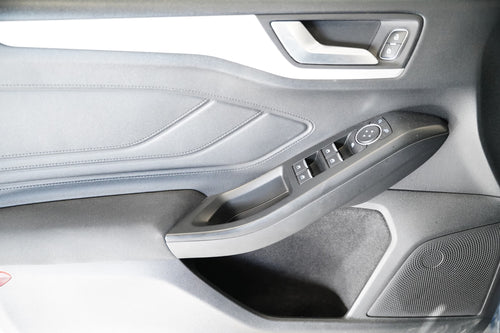 Ford Focus 1.0 Ecoboost 92kW – foto 12