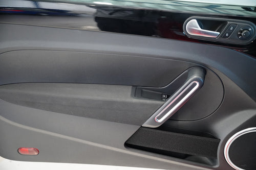 Volkswagen Beetle 2.0 TSI 147 kW DSG Fender – foto 12