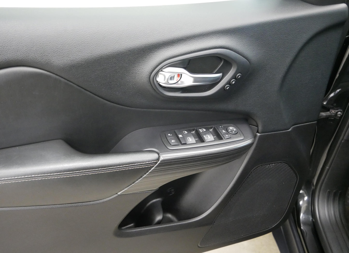 Jeep Cherokee 2.0 M-JET 125 kW 4x4 Limited