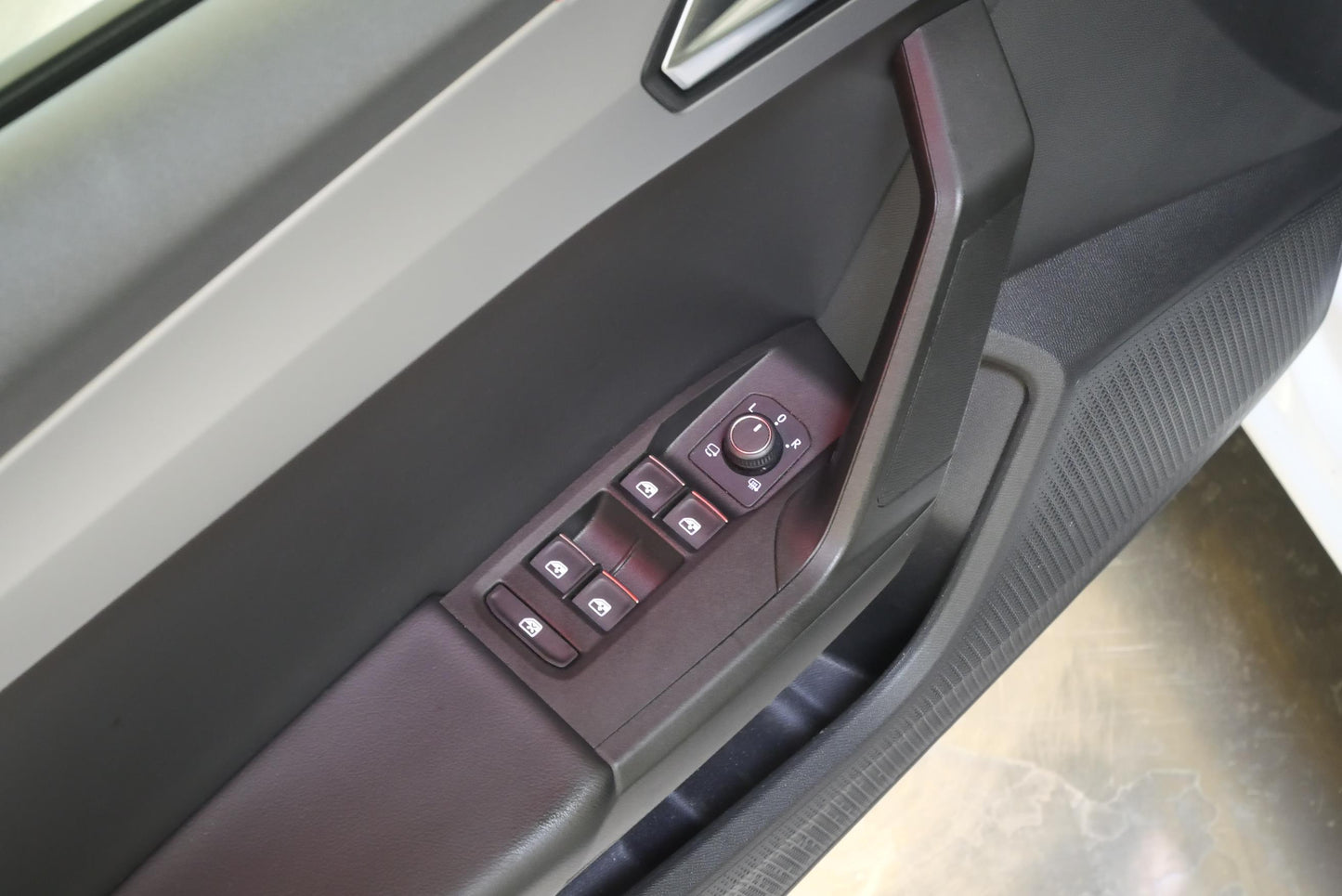 SEAT Leon 2.0 TDI 110 kW DSG FR