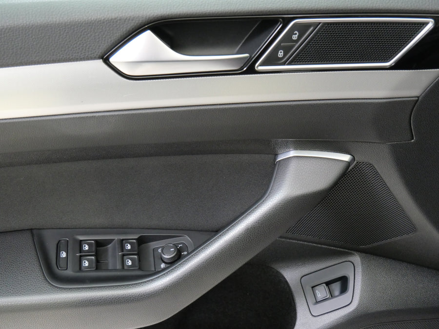 Volkswagen Passat 1.6 TDI 88 kW Comfortline – foto 12
