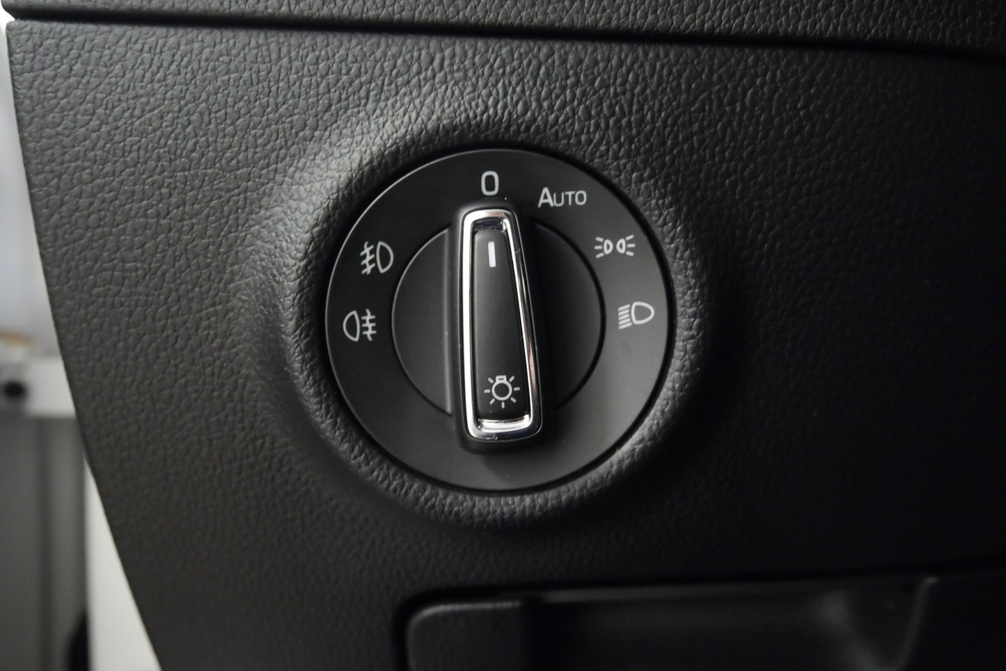 Škoda Superb 2.0 TDI 110 kW DSG Style