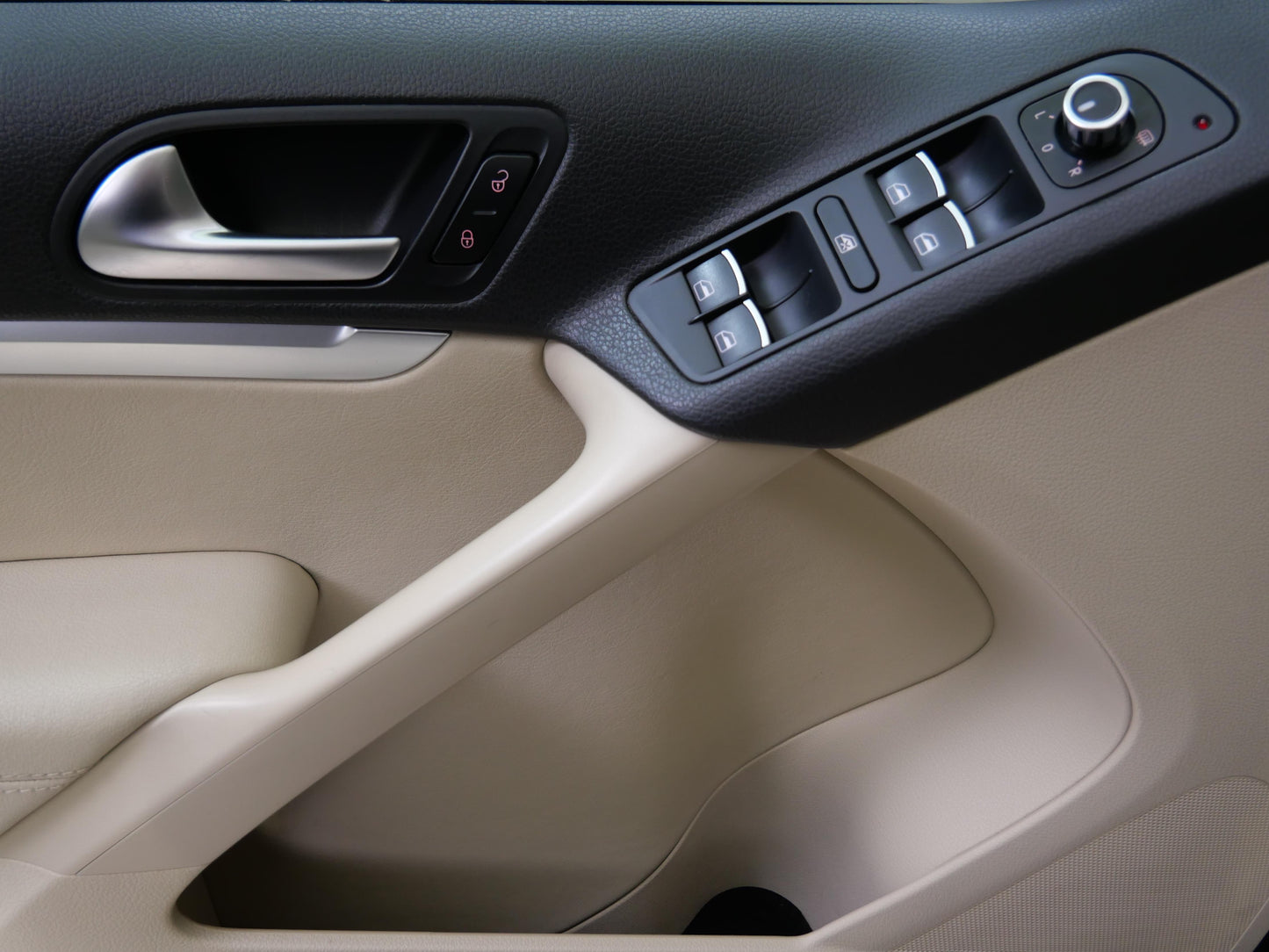 Volkswagen Tiguan 2.0 TSI 132 kW 4x4 Track&Style