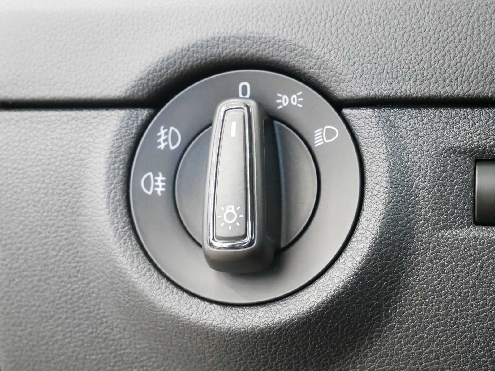 Škoda Octavia 2.0 TDI 110kW Elegance Plus – foto 13