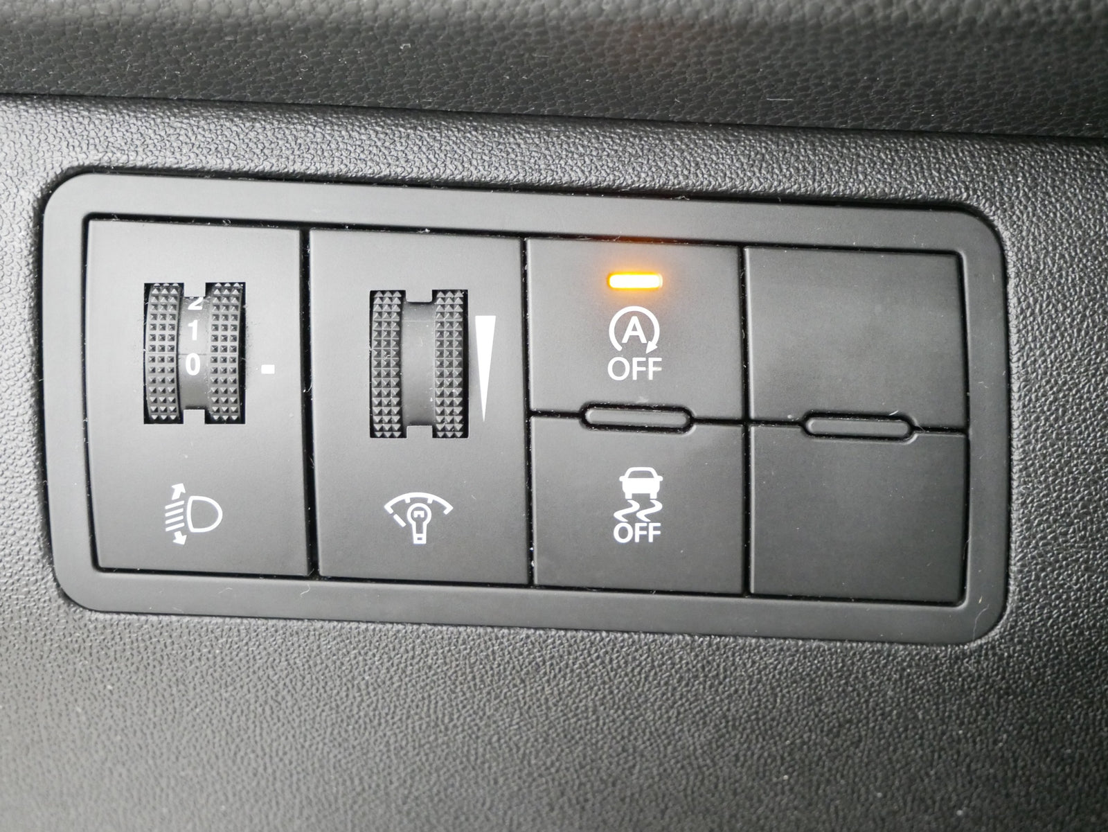 Hyundai ix20 1.4i 66kW Trikolor – foto 13