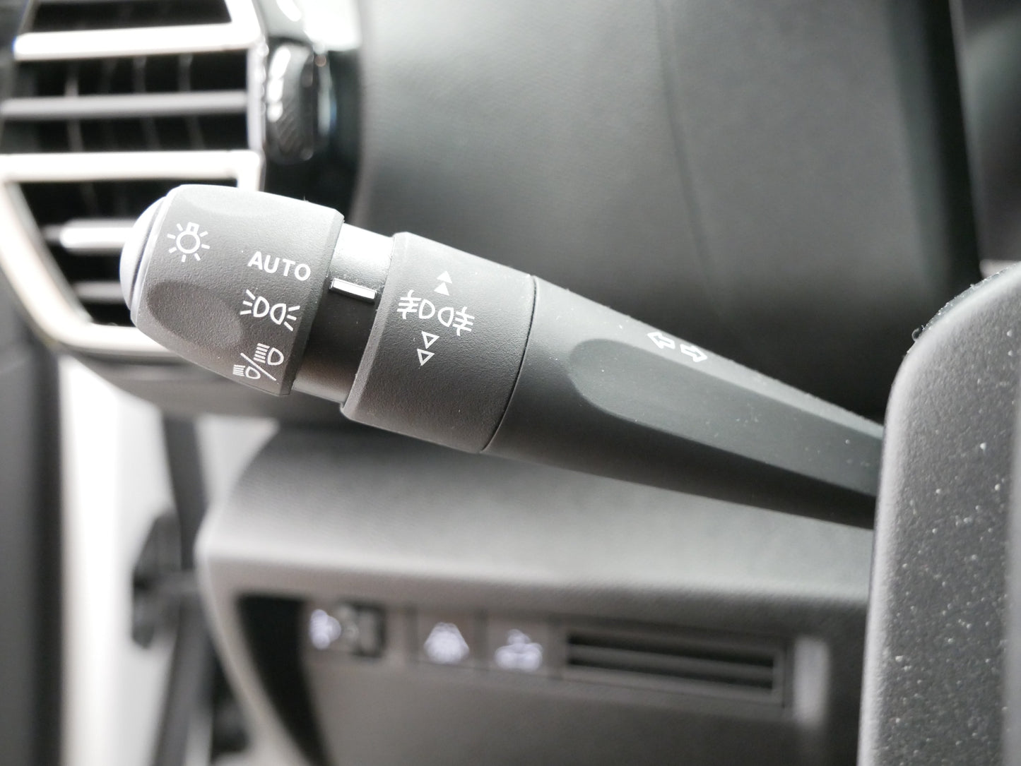 Citroën C4 X Citroen C4 X 1,2 Puretech 74kW