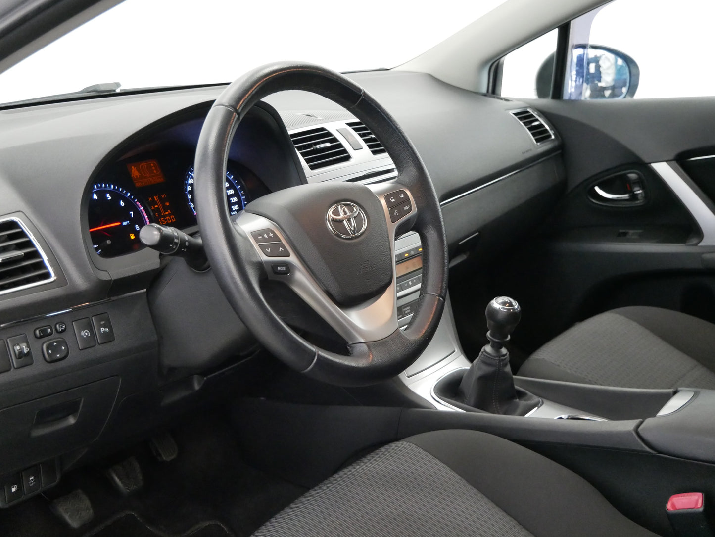 Toyota Avensis 1.6 Valve Matic 97 kW Edition