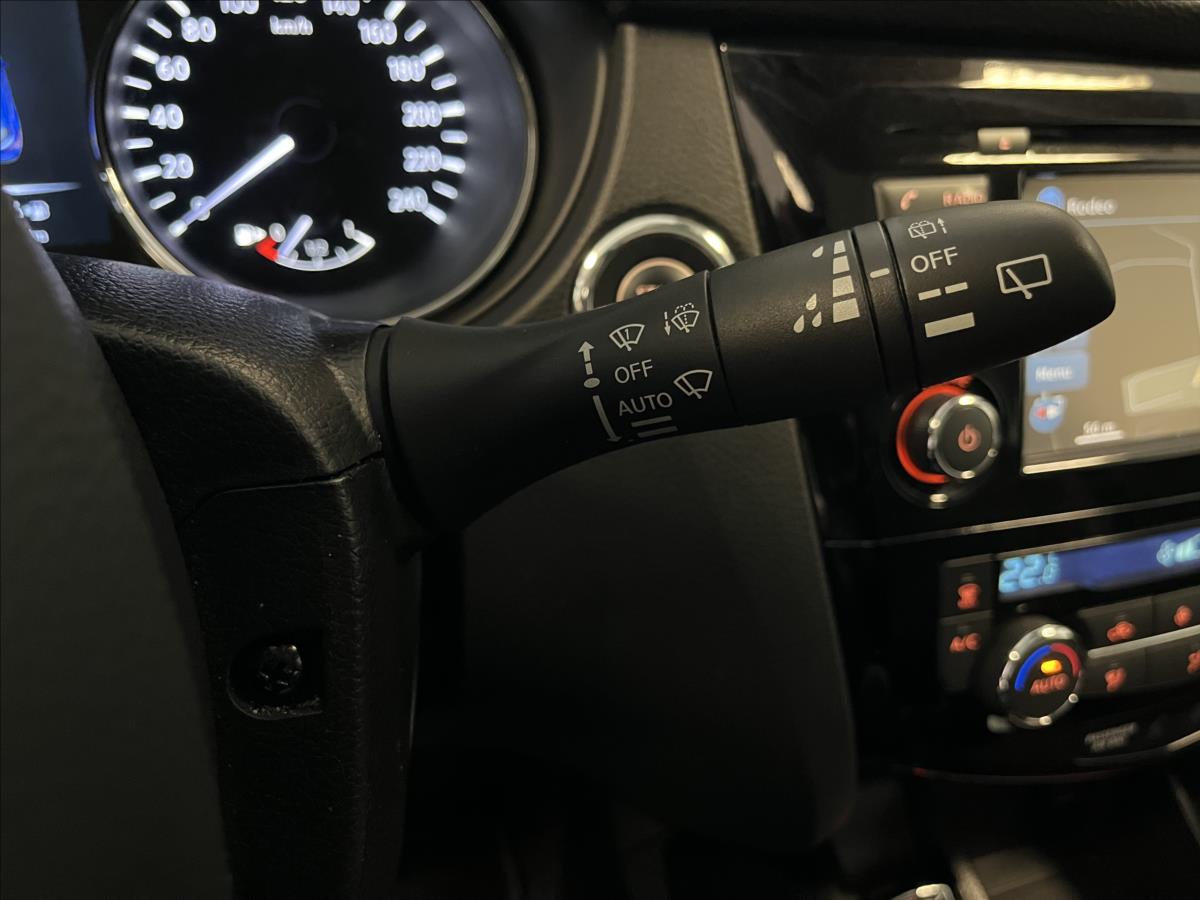 Nissan Qashqai 1.6 DIG-T Tekna
