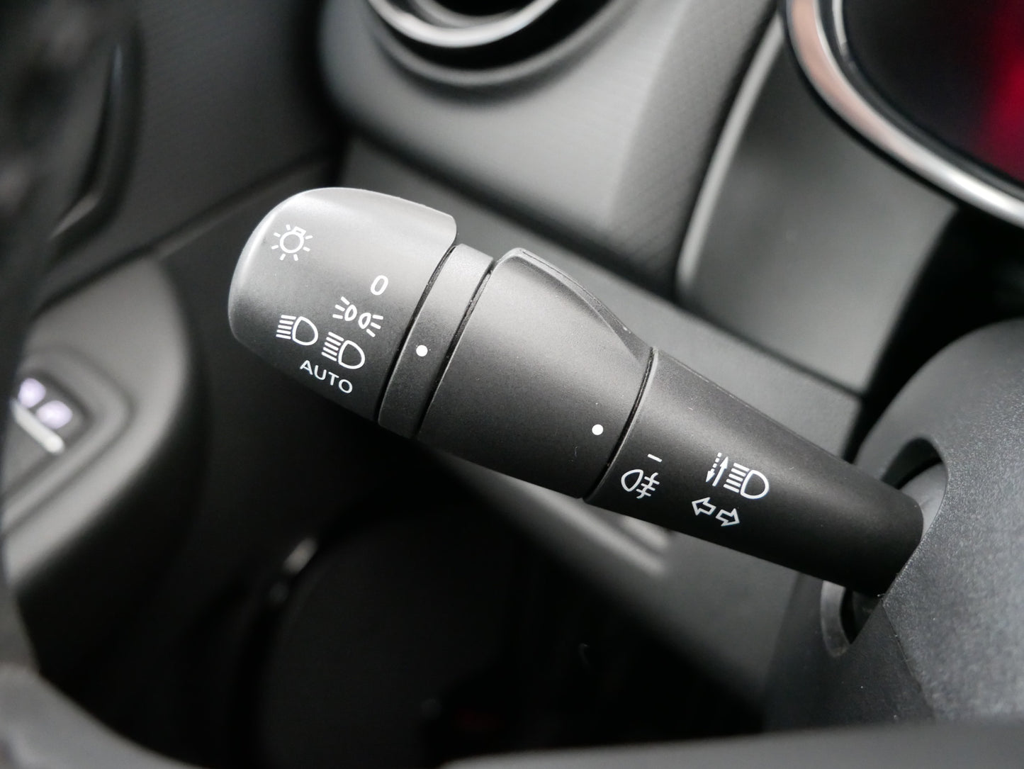 Renault Clio 0.9i 56 kW