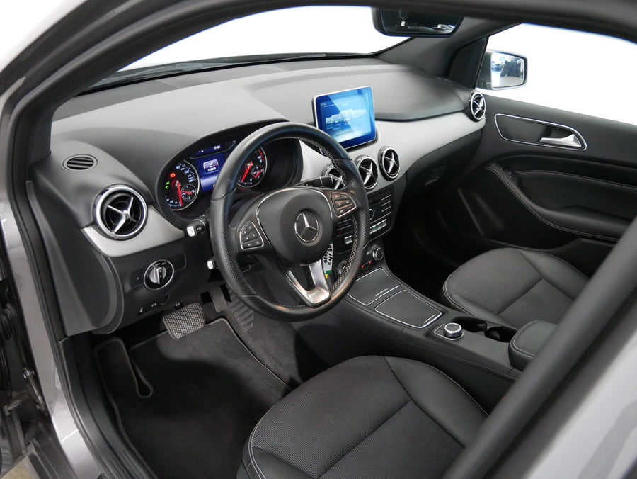 Mercedes-Benz Třídy B 180d 80 kW Urban – foto 13