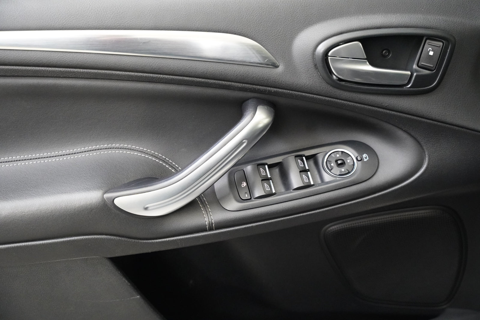 Ford Galaxy 2.2 TDCi 147 kW TItanium – foto 13
