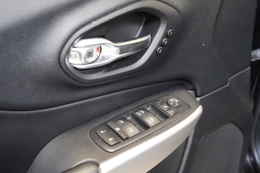 Jeep Cherokee 2.2 MultiJet 147 kW AUT AWD – foto 13