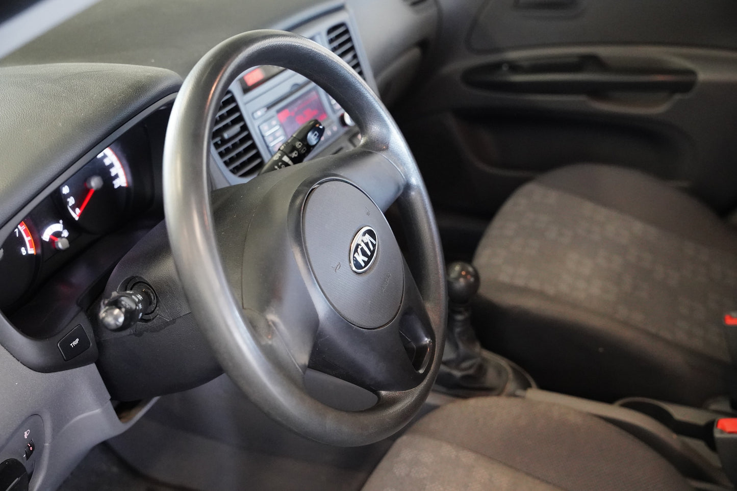 Kia Rio 1.4i 71 kW Attract