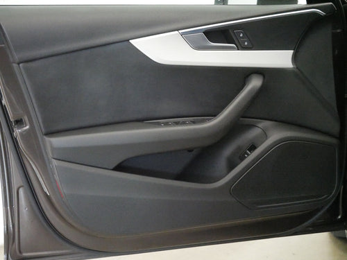 Audi A4 Avant 2.0TDi 110kW AT 2WD – foto 13