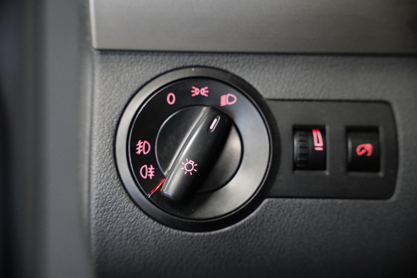 Volkswagen Touran 2.0 TDI 125 kW CrossTouran – foto 13
