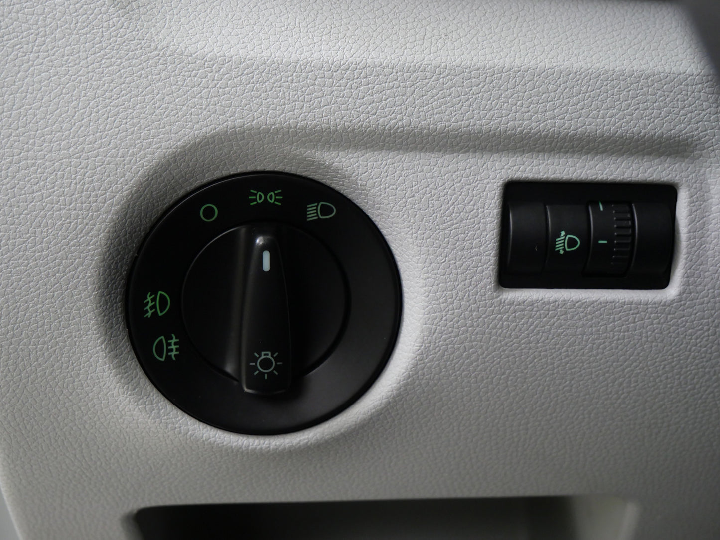 Škoda Roomster 1.6 MPI 77 kW Style